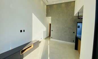 Imagem: 3 dormitórios, 1 suítes, 2 banheiro, 2