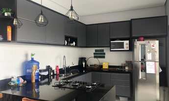 Imagem 4: 3 dormitórios, 1 suítes, 2 banheiro, 2 vagas na garagem, 110M² de Área Construída