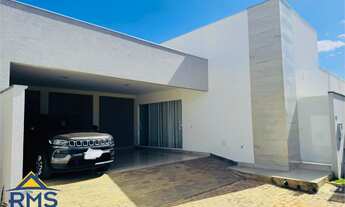 Imagem: Casa Arniqueirs Padrão Repleta em Armários