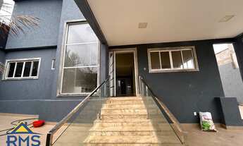 Imagem 6: Excelente Casa 4 Quartos 2 Suítes 2 Semi Suítes 2 Closets Salão de Festas Churrasqueira Ac