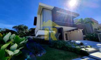 Imagem: Casa de Luxo à Venda em Condomínio na