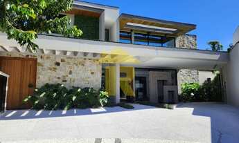 Imagem: Casa de luxo à venda em condomínio na