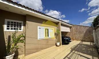 Imagem 4: Imperdível oportunidade de adquirir casa com 3 quartos e 4 vagas de garagem em São José do