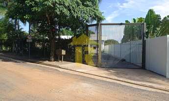 Imagem 2: Chácara de Alto Padrão com 3 quartos e 300m² de área em Cedral-SP, Bairro Estância Bortolu