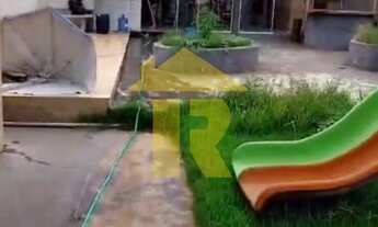 Imagem 5: Imperdível Casa em Condomínio à Venda em Adolfo - Res. Marina Verde do Tietê - 5 Quartos