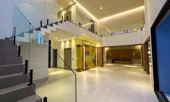 Imagem 7: Luxo e conforto no Quinta do Golfe Jardins: Casa de 4 quartos, home cinema, elevador e var