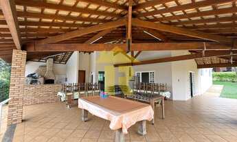 Imagem: Imperdível Casa em Condomínio à Venda