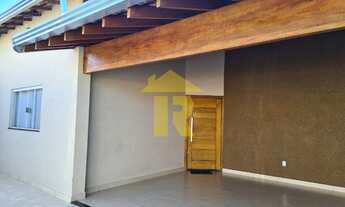 Imagem 3: Casa à Venda em São José do Rio Preto-SP, 3 Quartos, 1 Suíte, 2 Salas, 3 Banheiros, 4 Vaga