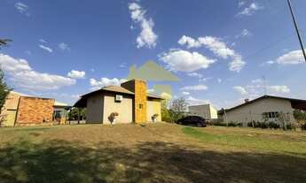 Imagem 2: Chácara em Condomínio - 2 Quartos, 2 Salas, 2 Banheiros, 10 Vagas - Vertentes do Sul, Bad