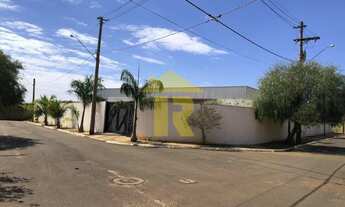 Imagem: Casa de alto padrão no Condomínio Imperial