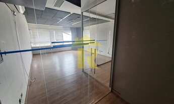 Imagem 4: Aluguel de Sala Comercial no Centro de São José do Rio Preto-SP: 1 Sala, 2 Banheiros, 1 Va