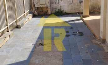 Imagem 4: Casa à Venda na Vila Angélica, São José do Rio Preto - SP, com 3 Quartos e 4 Vagas de Gara