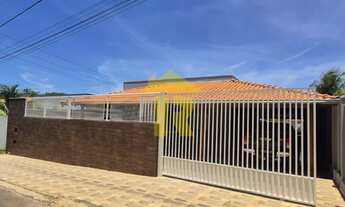 Imagem: Casa em Condomínio com 3 Quartos e 270m²