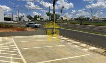 Imagem 3: Salão comercial no Parque das Amoras II em São José do Rio Preto-SP: 1 sala, 2 banheiros