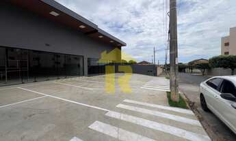 Imagem 2: Salão Comercial à Venda em São José do Rio Preto-SP: 1 Sala, 2 Banheiros, 6 Vagas, 600m² n