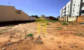 Imagem: Terreno comercial à venda em São José