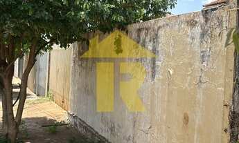 Imagem 3: Casa à venda em São José do Rio Preto-SP, Residencial Jardim Antonieta: 2 quartos, 1 suíte