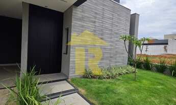 Imagem 4: Casa no Village Provence: 3 quartos, 3 suítes, 3 salas, 5 banheiros, 4 vagas, 167m² - São