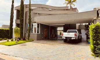 Imagem: Residência de alto padrão em condomínio