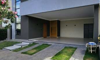 Imagem: Casa de Luxo em Condomínio 3 Quartos