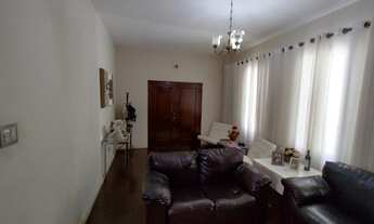 Imagem 5: Imperdível casa à venda na Vila Santa Cruz em São José do Rio Preto-SP! 3 quartos, 1 suíte