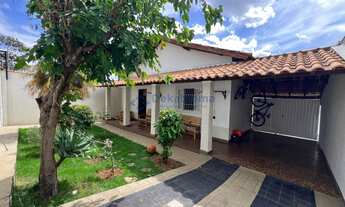 Imagem 2: CASA RESIDENCIAL em ALFENAS - MG, JARDIM SÃO CARLOS