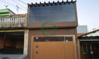 Imagem: Lindo sobrado no Jardim Guarará!