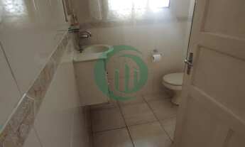 Imagem 7: Ótima casa no Jardim do Estádio!