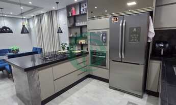 Imagem: Sobrado à Venda no Parque Marajoara, em