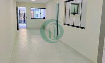 Imagem: Sobrado à Venda na Vila Camilópolis, em