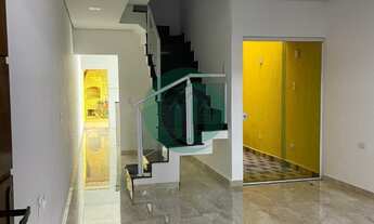 Imagem: Sobrado à venda na Vila Camilópolis, Santo