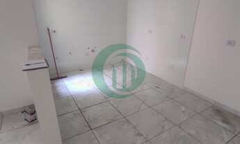 Imagem 2: Apartamento sem condominio à venda no bairro Vila Vitoria, Santo André