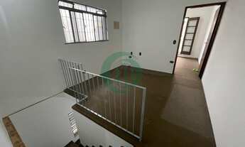 Imagem: Sobrado à Venda no Jardim Irene, em Santo