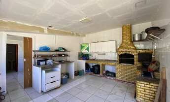 Imagem 3: Terreno e anexo com piscina com área total de 360m², na quadra da praia, no bairro Cidade