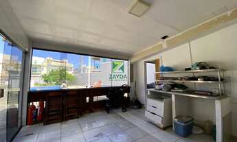 Imagem 5: Terreno e anexo com piscina com área total de 360m², na quadra da praia, no bairro Cidade