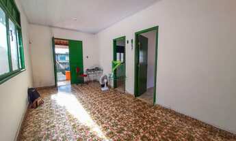 Imagem 6: Casa linear com 03 quartos e quintal amplo, no Centro de Barra de São João