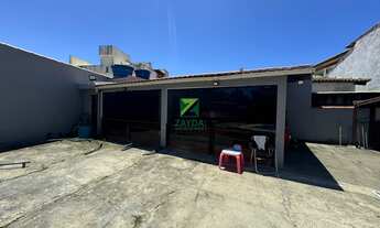 Imagem 2: Terreno e anexo com piscina com área total de 360m², na quadra da praia, no bairro Cidade