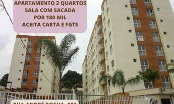 Imagem: Apartamento Sala, Varanda, 2 Quartos e Condomínio