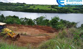 Imagem: Venha construir seu rancho em um lugar paradisíaco!