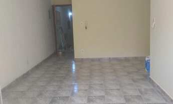 Imagem 3: Oportunidade. Apartamento térreo com quintal privativa para venda no Pq dos Bandeirantes