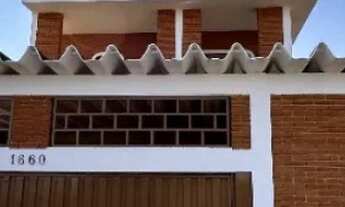 Imagem 3: Amplo sobrado para venda no Jd Paulistano, ótima localização, 4 dormitorios sendo 1 suite