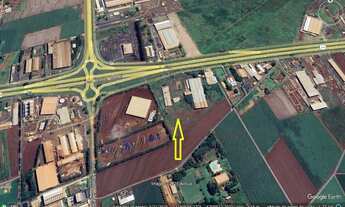 Imagem: Area industrial com 44.513 m2 e várias