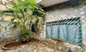 Imagem 2: Casa para venda na Caramuru, ideal para comércio, 3 dormitorios, 2 vagas, 125 m2 construid