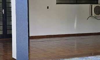 Imagem: Ótimo sobrado para venda na Av. Plinio