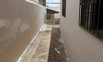 Imagem 5: Ótima casa para venda no Monte Alegre, 3 dormitorios com suíte, amplo quintal, 3 vagas de