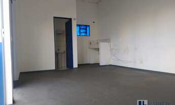 Imagem 4: Terreno comercial com escritorio para locação na Av. Maria Jesus de Condeixa, área do terr