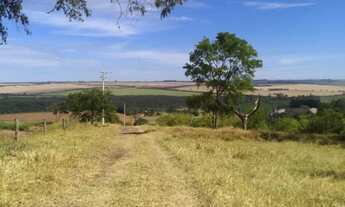 Imagem 4: Sitio para venda na região de São Carlos-SP, com 11 alqueires em pastagem, boa de agua, di