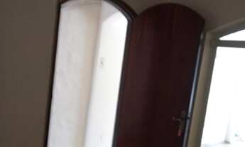 Imagem 5: ALUGA-SE 01 DORM + GARAGEM (C/ CASA NOS FUNDOS) - JD SÃO JOÃO - SALTO/SP