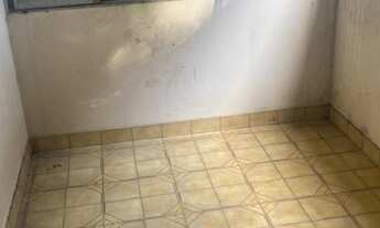 Imagem 6: SOBRADO FRENTE A AV IDEPENDÊNCIA COM SALÃO COMERCIAL PARTE INFERIOR