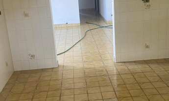 Imagem 7: SOBRADO FRENTE A AV IDEPENDÊNCIA COM SALÃO COMERCIAL PARTE INFERIOR